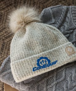 Columbia pom-pom beanie